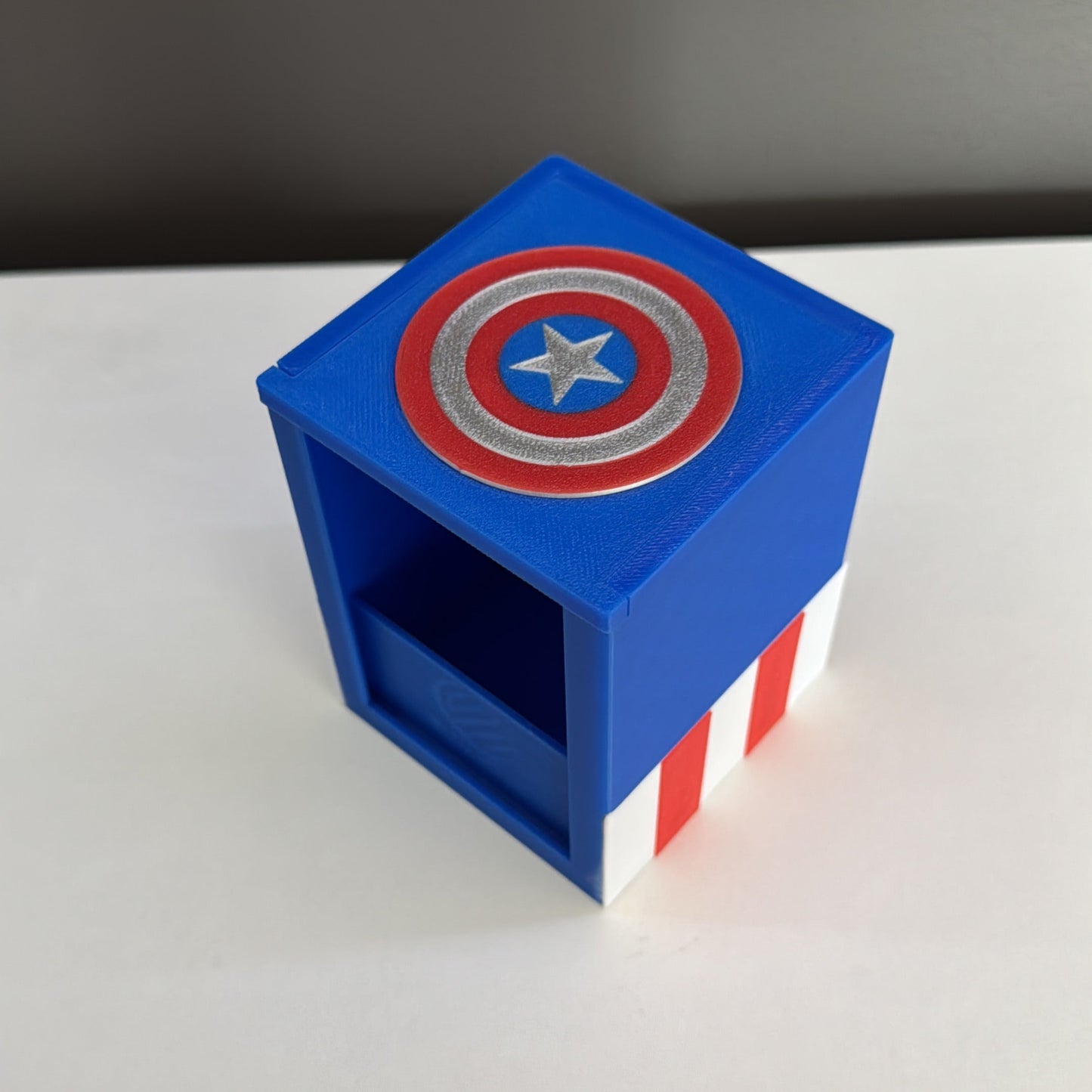 Deckbox HEROES "Capitán América"