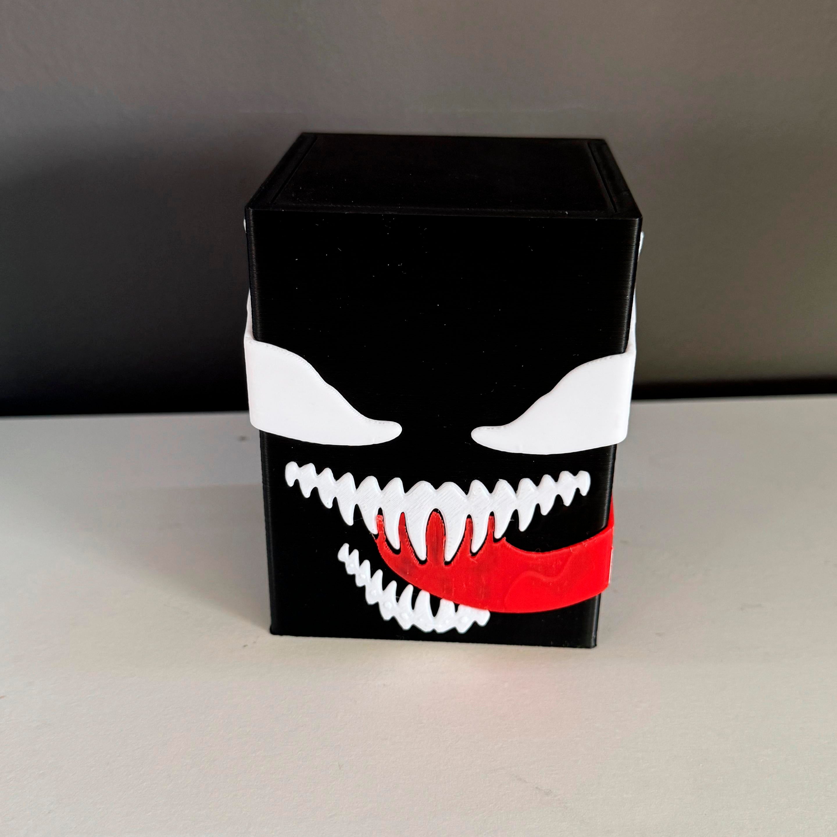 Deckbox HEROES "Venom"