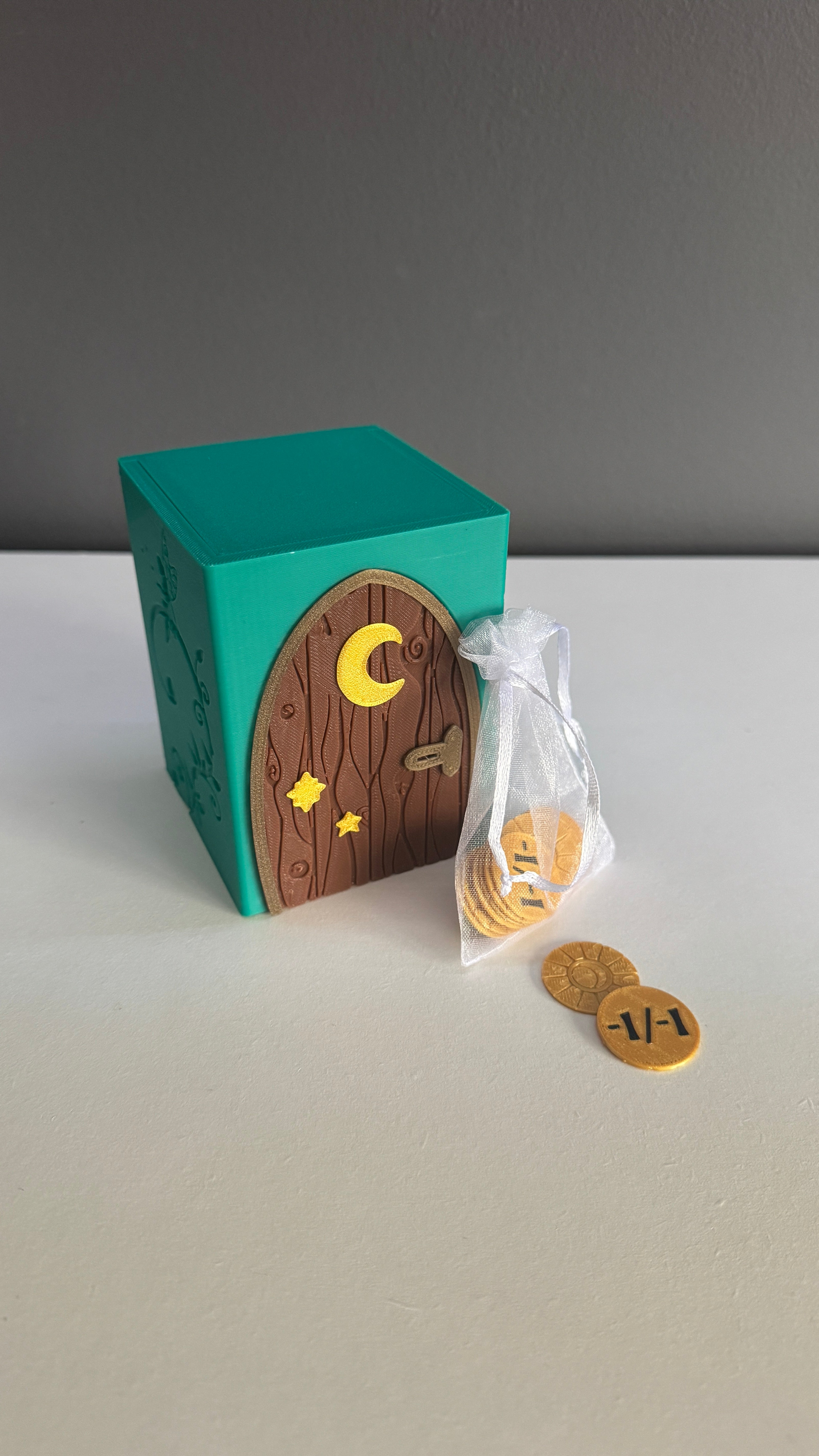 Deckbox Casa de hadas + Tokens