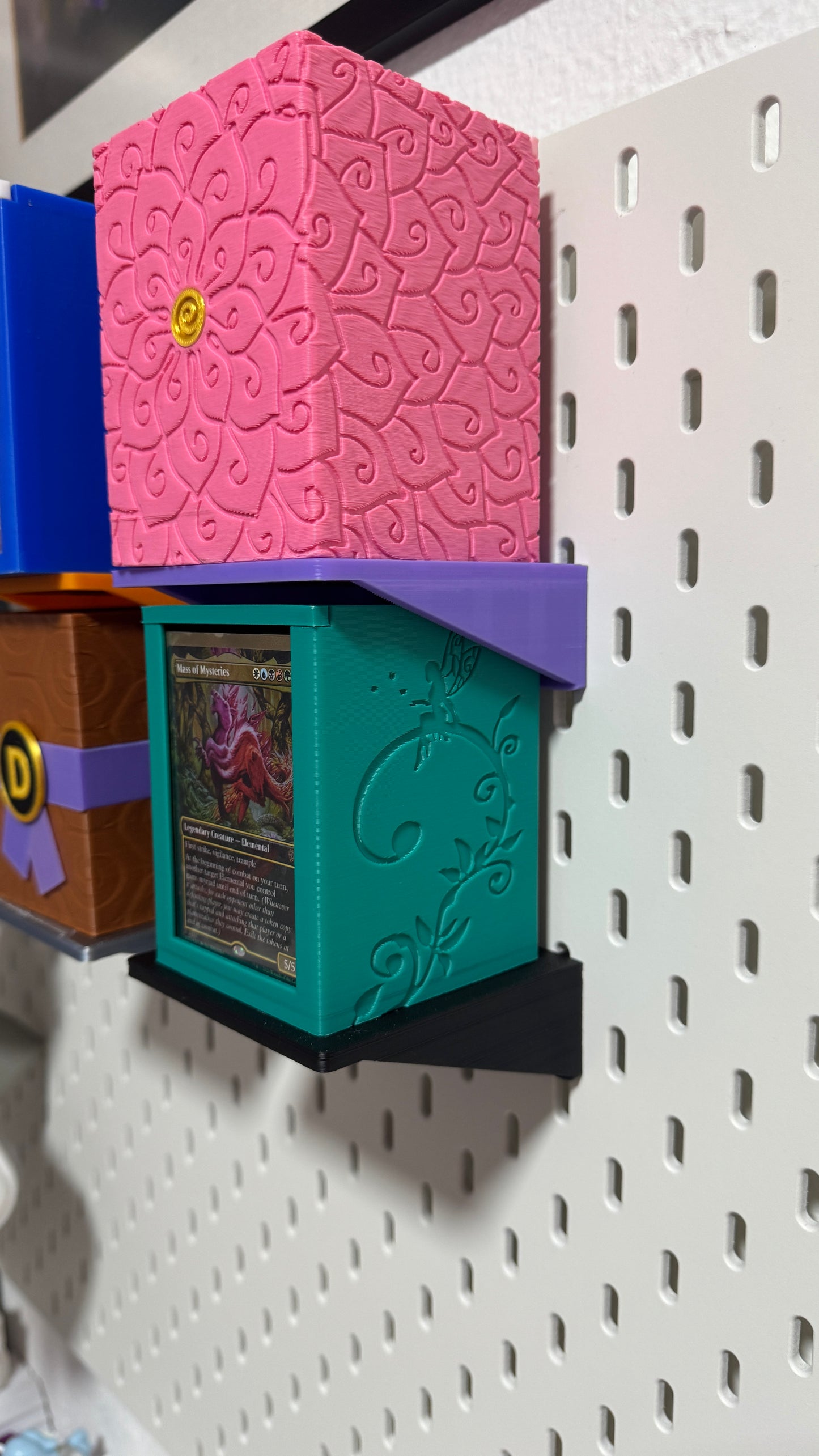 Skadis deckbox organizer